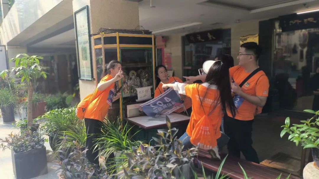 藏·新闻 |河南省全民健身大会＂豫见古今＂线路在郑州天下收藏文化街开展(图4)