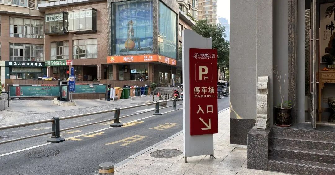 来CBD陪考的家长，请收下福利与祝福！(图2)