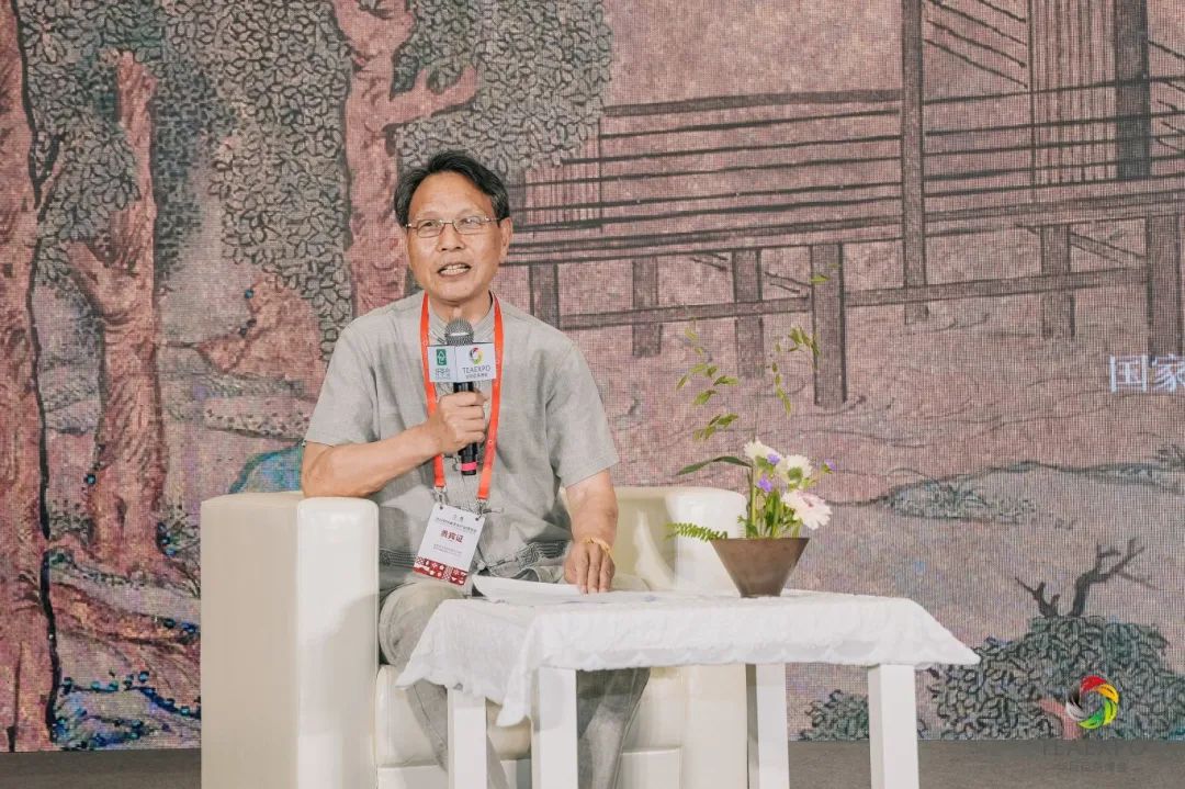 天下收藏携手华巨臣 走进郑州国际会展中心(图8)