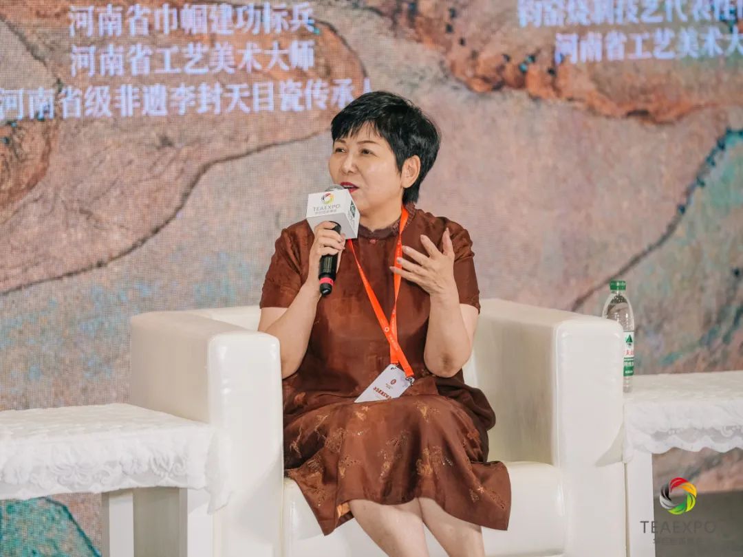 天下收藏携手华巨臣 走进郑州国际会展中心(图16) 天下收藏携手华巨臣 走进郑州国际会展中心(图16)