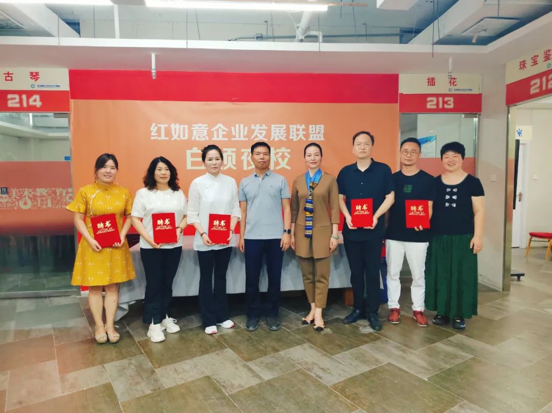 “白领”夜校首班开课 丨打造高质量夜生活(图3)