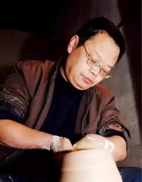 藏•专题丨“泥火鸿蒙：晋家钧瓷传承特展”——19届晋陕豫苏交流会天下收藏商户联展(图5)