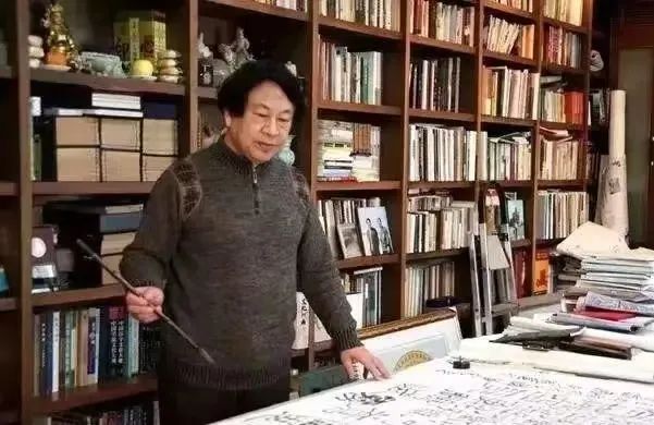 藏•专题丨“赓续文脉 收藏联展” 19届晋陕豫苏交流会天下收藏商户联展之周俊杰小品展(图3)