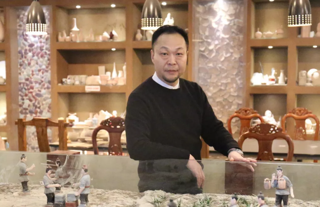 藏•专题丨“千年窑火映人文：金堂钧瓷艺术交流展”19届晋陕豫苏交流会天下收藏商户联展(图6)