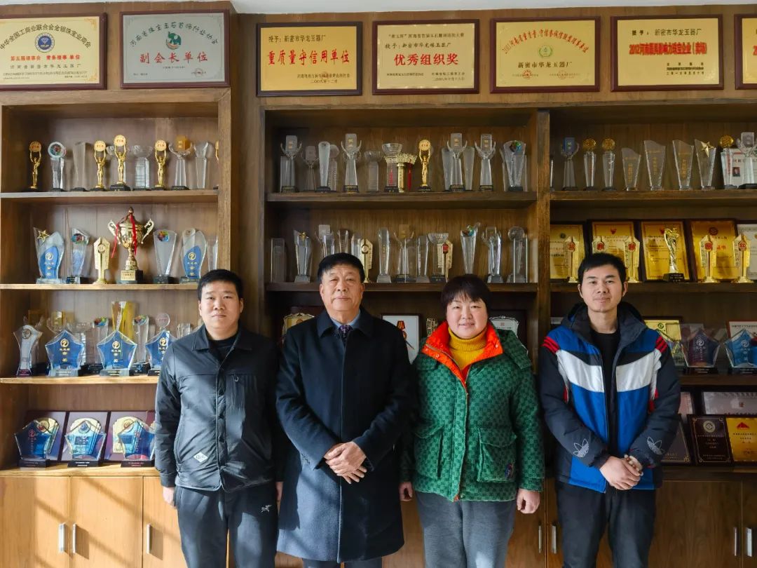 藏•新闻丨拜访中国工艺美术大师王冠军，双向奔赴启新程(图1)