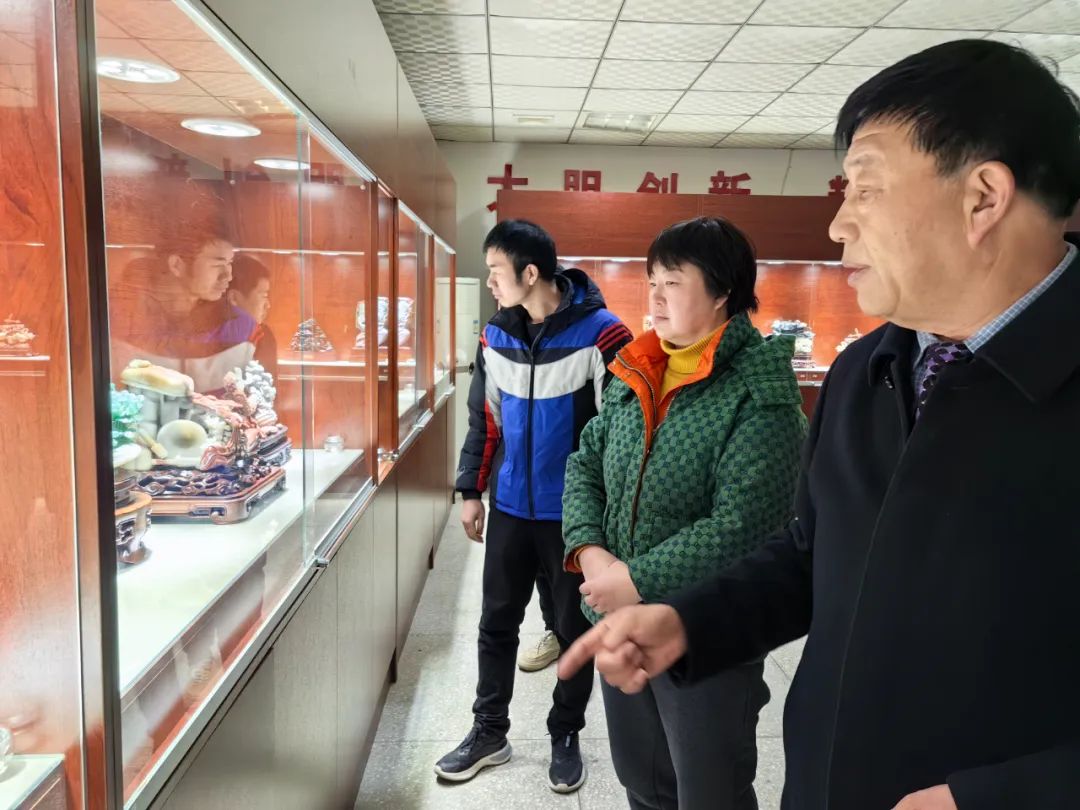 藏•新闻丨拜访中国工艺美术大师王冠军，双向奔赴启新程(图3)