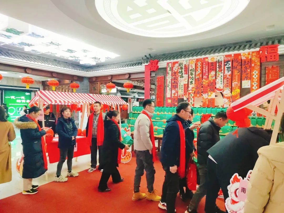 天下收藏今日开市，淘宝地摊自明日起，每周五不见不散！(图1)