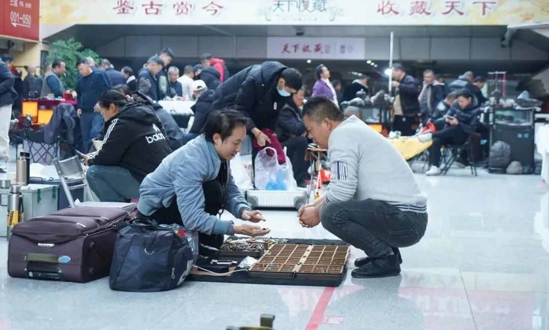 @所有人！探宝寻珍！郑州天下收藏2025春季古玩交流会震撼来袭！(图3)