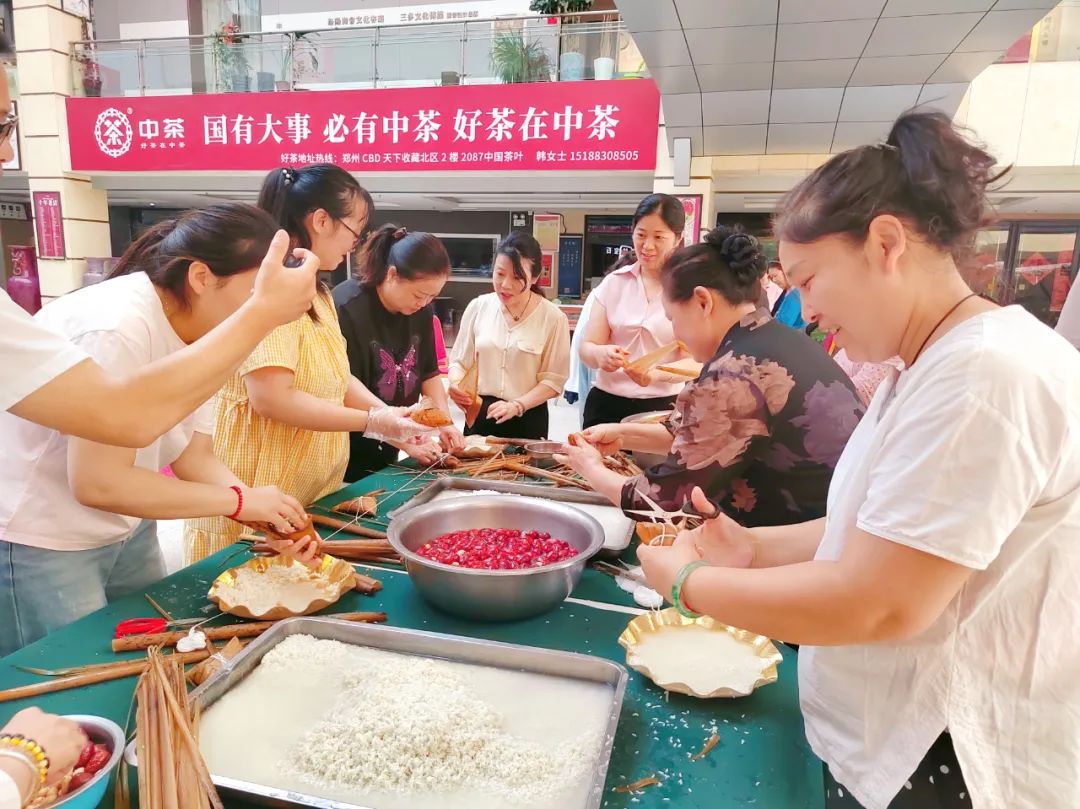 粽叶飘香迎端午，文化街里情意浓——郑州天下收藏文化街端午暖心活动圆满举行(图3)