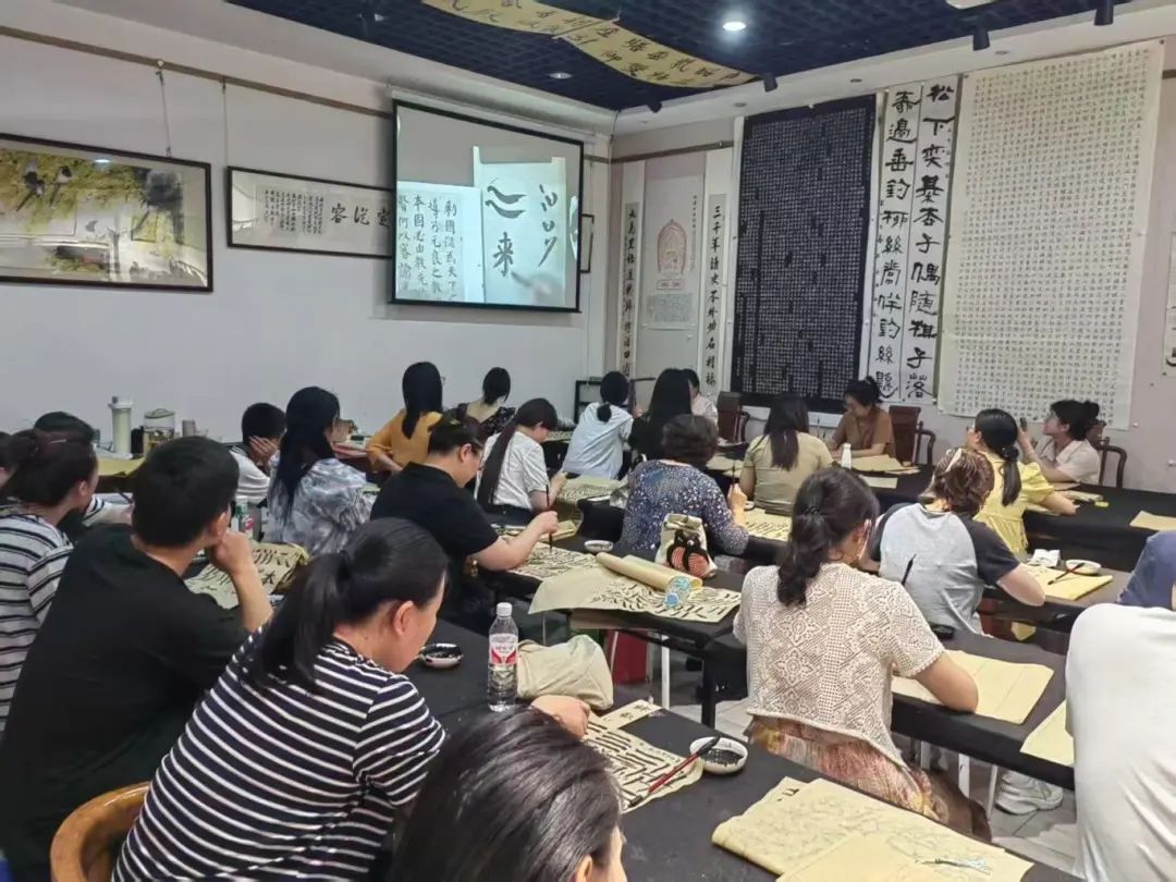 天下收藏文化街，暑期课程“很硬核”——书院计划系列之一：书画篇(图3)