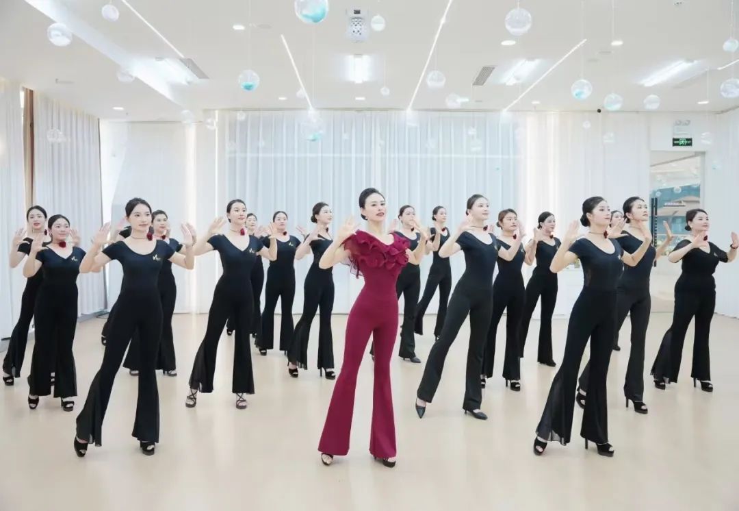 我们开课啦~快来加入我们的暑期艺术之旅吧——书院计划系列之二：运动&琴乐篇(图3)