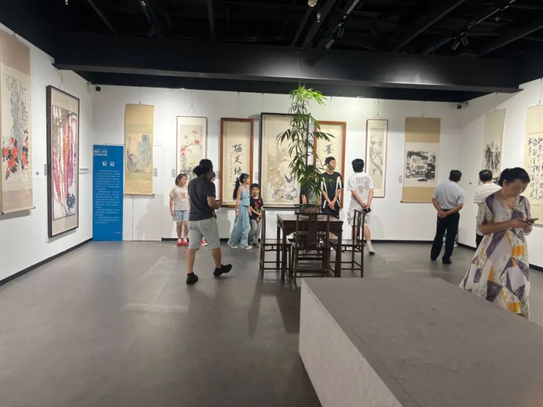 跨越三百年的河南书画名作集体亮相郑州天下收藏文化街(图6)