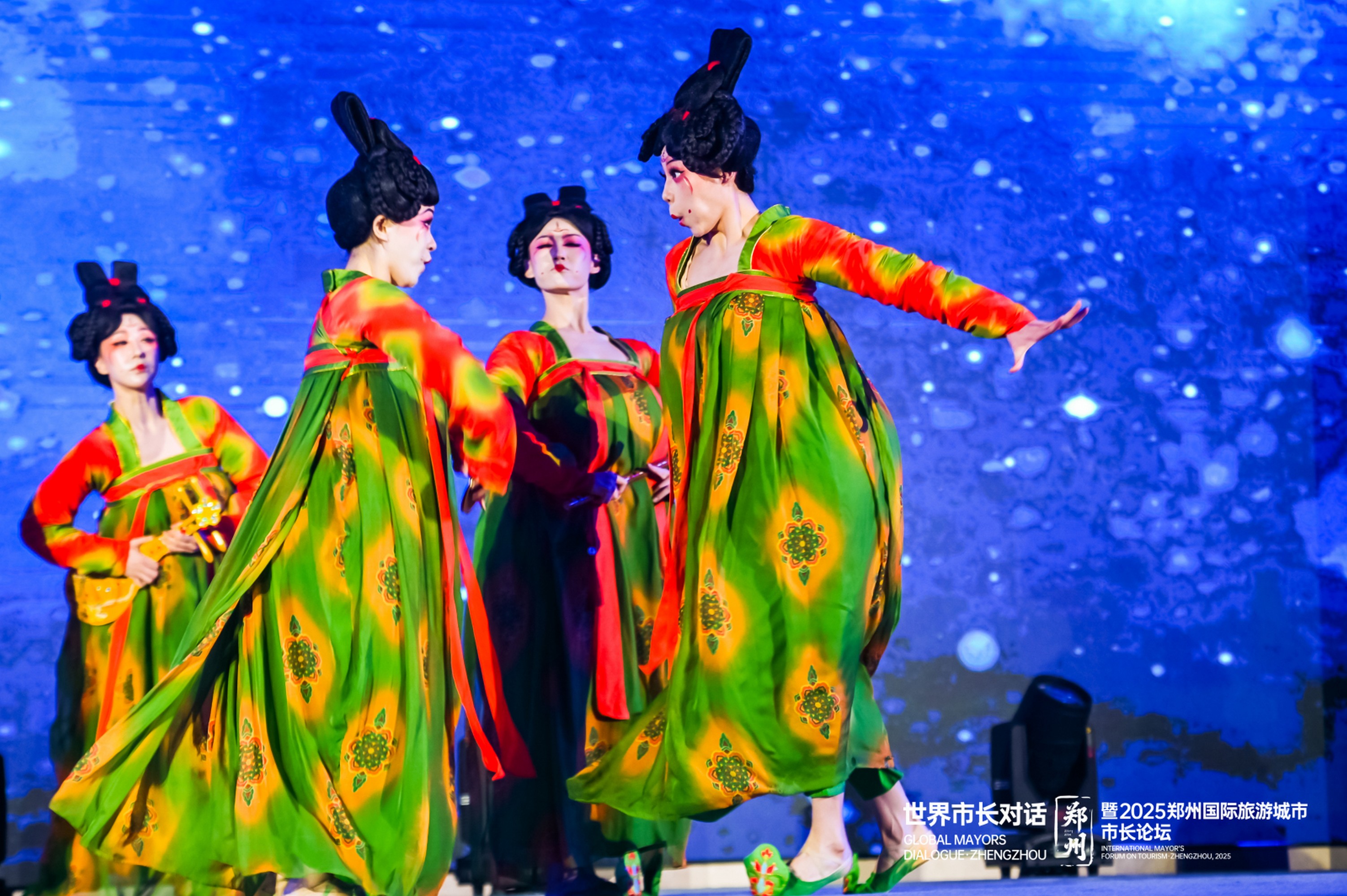 天下收藏携非遗市集出圈礼敬全球市长论坛，展中原非遗风华(图12)