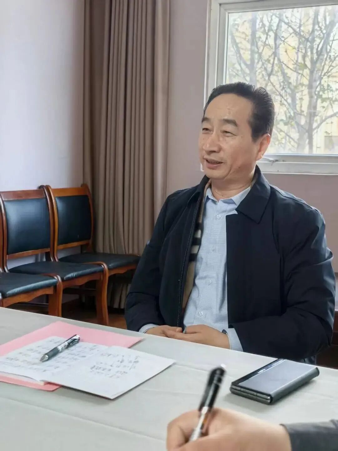 年度茶话，擘画未来｜河南省书画收藏协会2026新年茶话会于天下收藏圆满举行(图4)