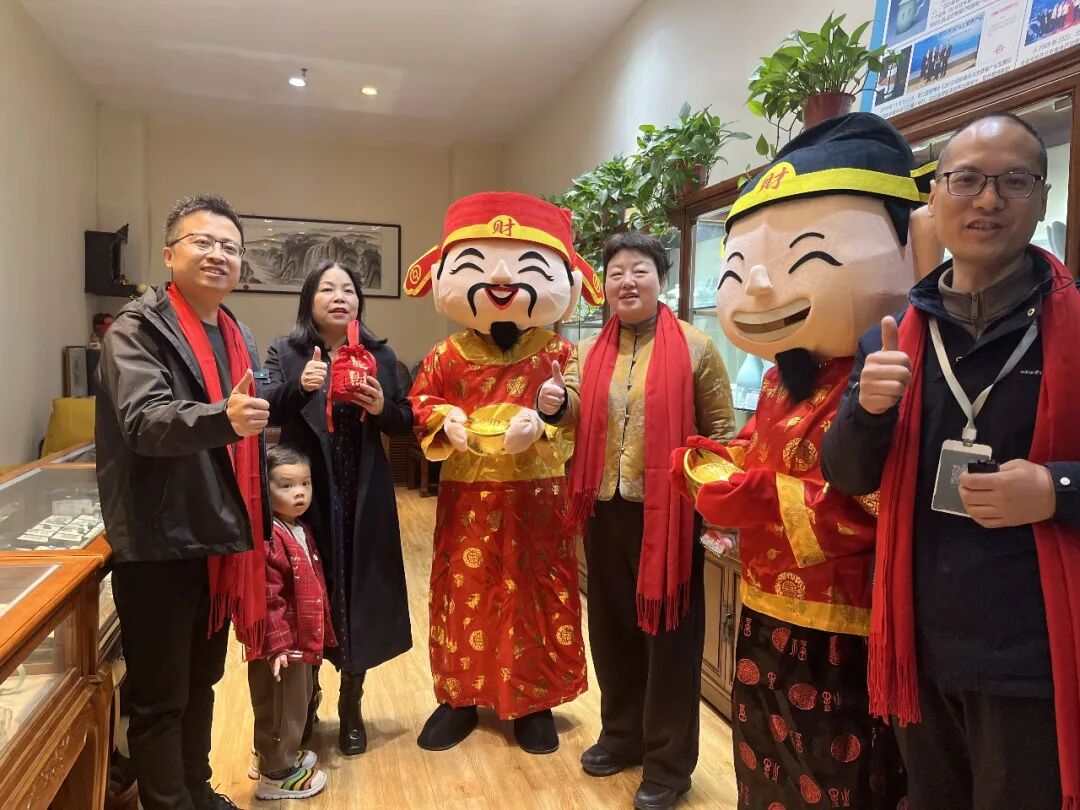 千份福袋，万分心意！天下收藏开工日记(图4)