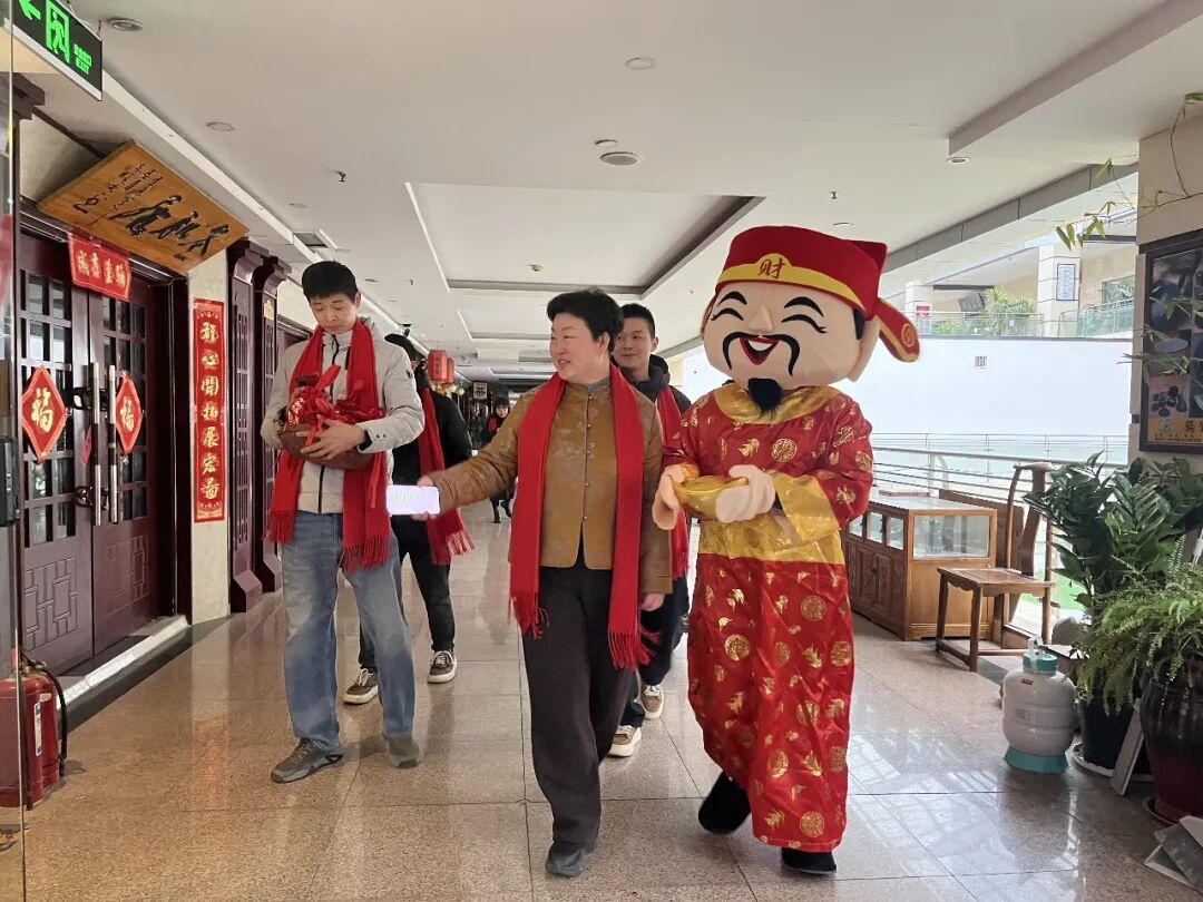 千份福袋，万分心意！天下收藏开工日记(图5)